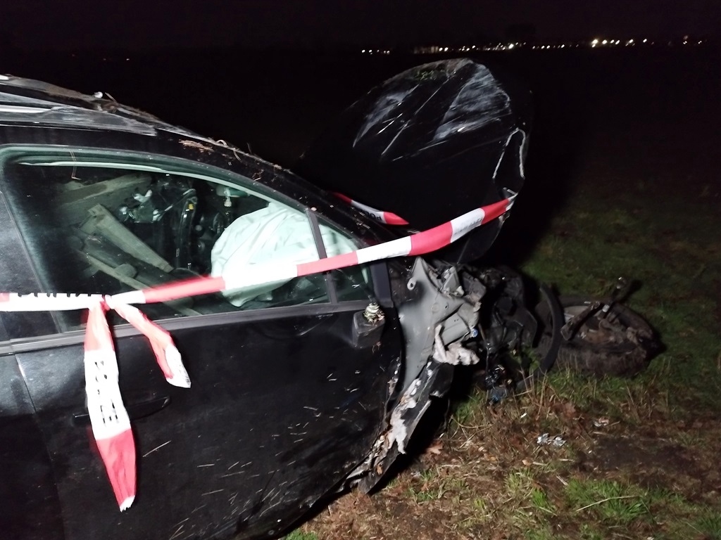 reportnet24.de - Brieselang: Totalschaden bei Verkehrsunfall auf der  Landstraße 202